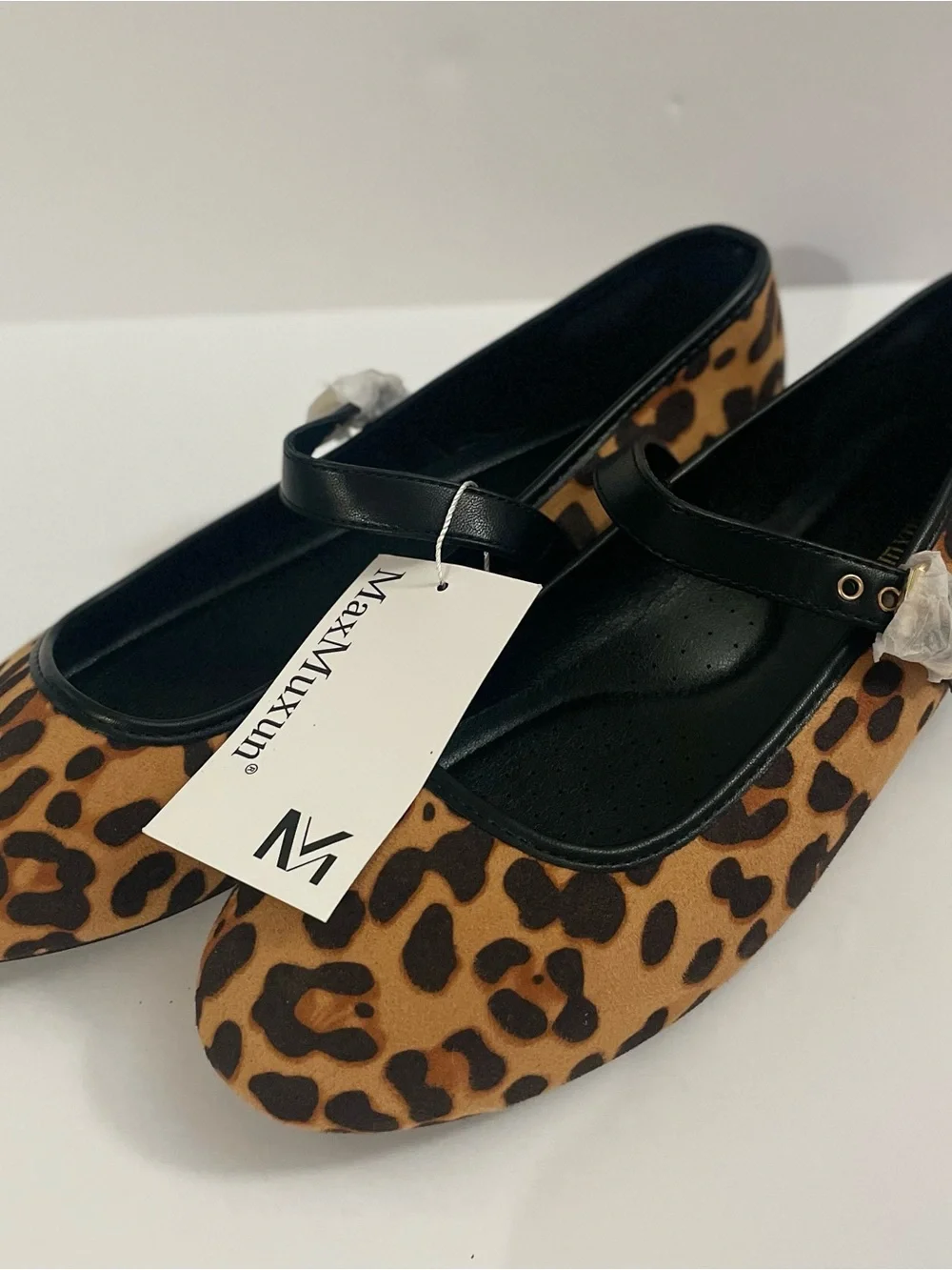 Leopard Print Flats Women’s Size 11 NWT